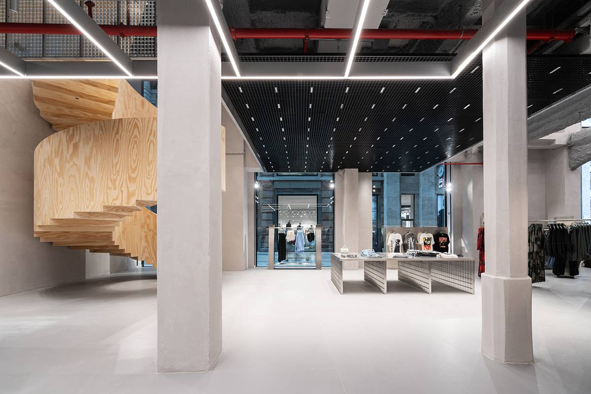 Tienda de Bershka en Milan